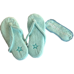 NWOT Blue Star Made With Love Lightweight Spa Slippers with Sleeping Mask